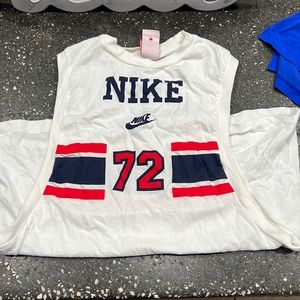 Nike cutoff